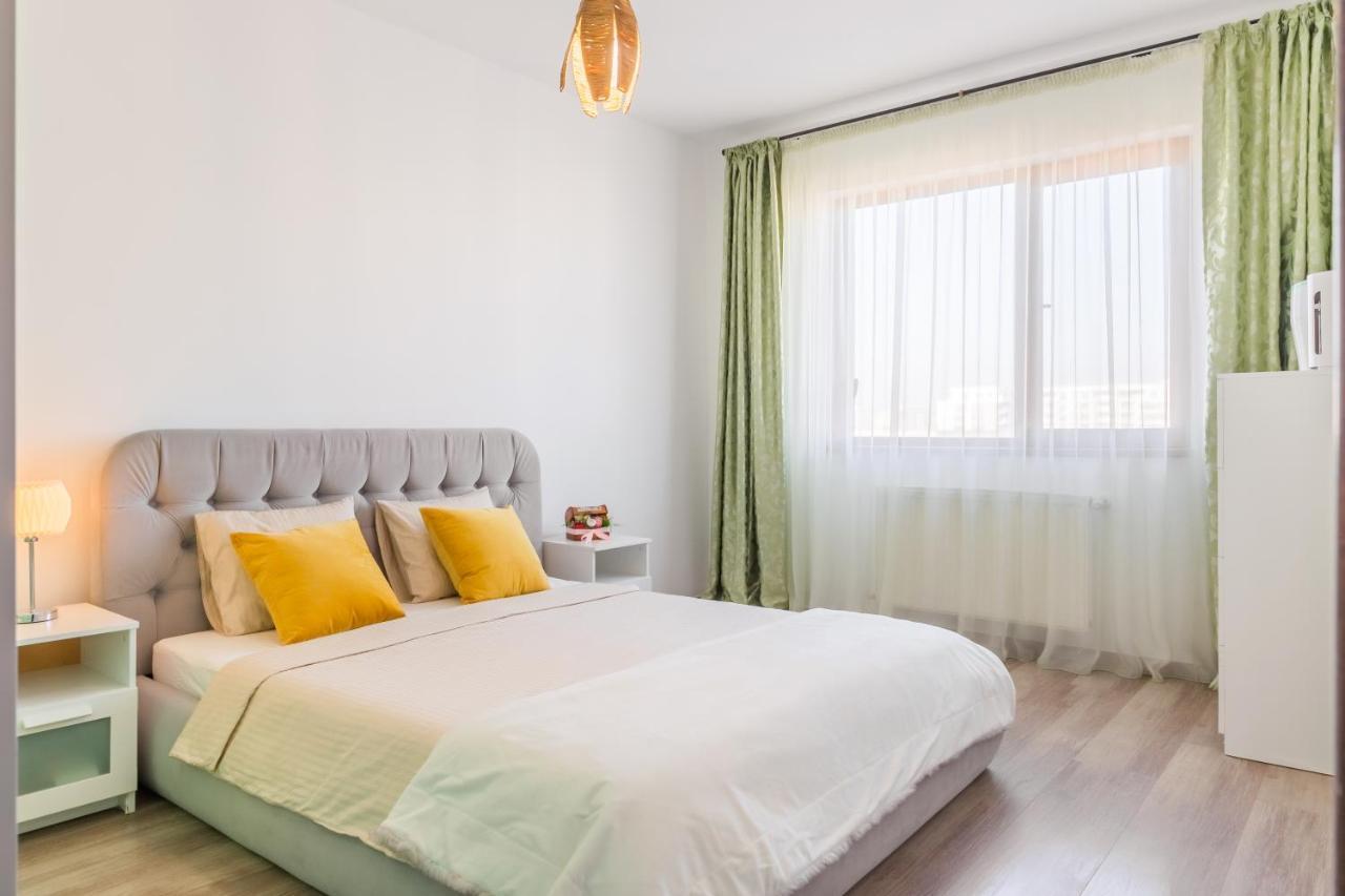 Lovely Apartment With City View ブカレスト エクステリア 写真